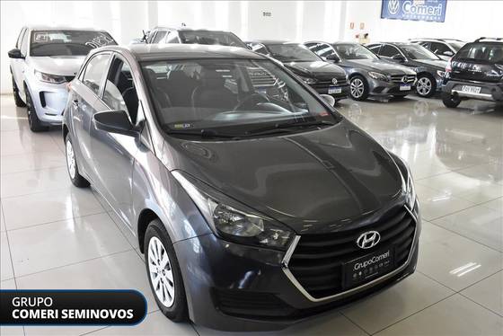 HYUNDAI HB20 1.0 COMFORT 12V FLEX 4P MANUAL HYUNDAI HB20 1.0 COMFORT 12V FLEX 4P MANUAL